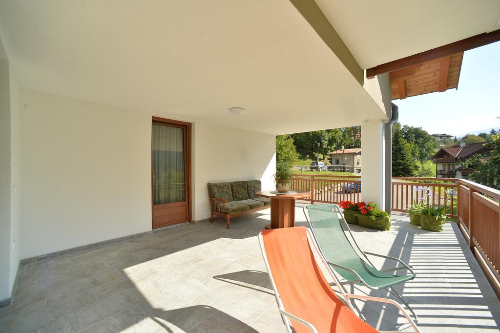 La Casa Al Noce Aparthotel Mezzana  Rom bilde